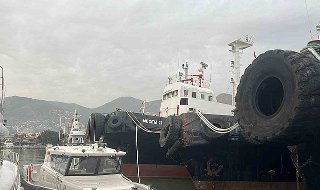 Alanya'da denizde erkek cesedi bulundu