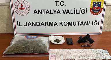 Alanya'da jandarmadan uyuşturucu operasyonu