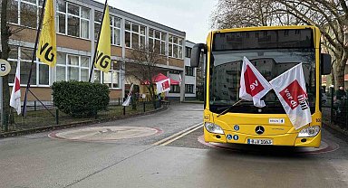Almanya'da toplu taşıma çalışanlarının 2 günlük grevi başladı