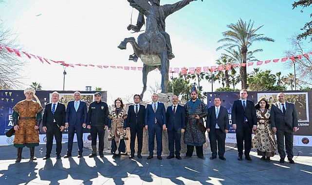 Antalya'da 819. fetih ve 96. yıl coşkusu