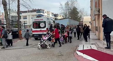 Antalya'da ilkokulda yangın çıktı: Öğrenciler tahliye edildi