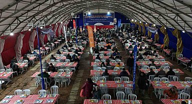 Arnavutköy Belediyesi'nden Kosova'da bin 500 kişilik "Kardeşlik Sofrası"