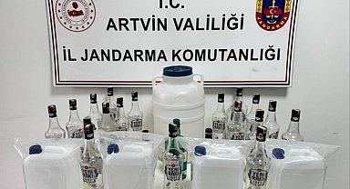 Artvin'de kaçakçılıkla mücadelede 11 şüpheli yakalandı