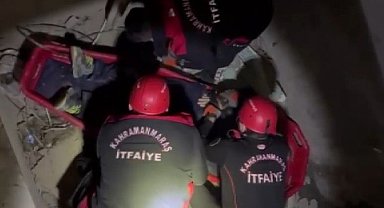 Asansör boşluğuna düşen vatandaş kurtarıldı