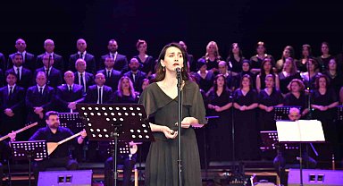 Aşık Mahzuni türkülerle anıldı