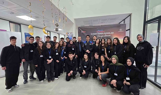 Atasever, Bolvadinli gençler ile bir araya geldi