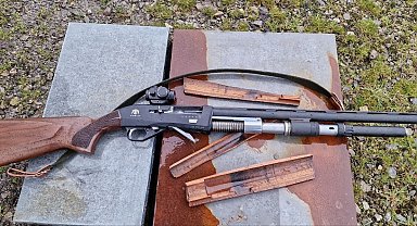 Ava giderken av oldu: Tetiğe bastı, tüfeği elinde parçalandı