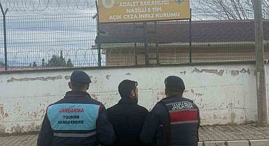 Aydın'da aranan 2 hükümlü yakalandı