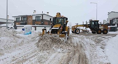 Aziziye'de karla mücadele seferberliği