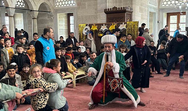 Babaeski'de çocuklar Nasreddin Hoca ile buluştu