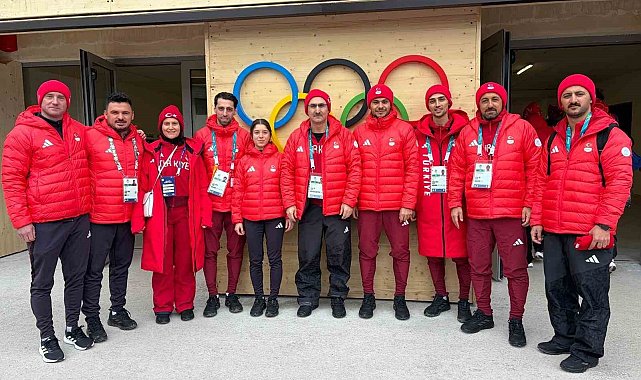 Bakan Bak, Kış Olimpiyatları'nda yarışacak milli sporcularla görüştü
