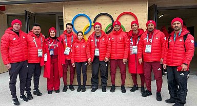 Bakan Bak, Kış Olimpiyatları'nda yarışacak milli sporcularla görüştü