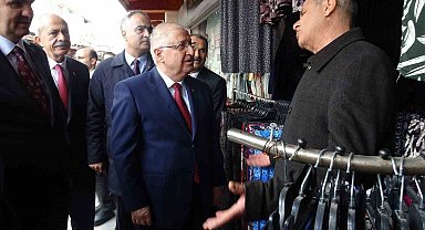Bakan Güler, Kilis'te esnaf ve vatandaşlarla bir araya geldi