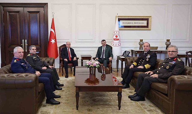 Bakan Güler ve komuta kademesinden İçişleri Bakanı Çiftçi'ye ziyaret