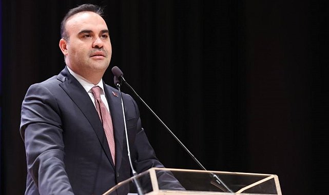 Bakan Kacır: "20 milyon lira üst limitli 36 ay vadeli krediler için 20 puanlık finansman desteği sunuyoruz"