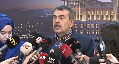 Bakan Tekin: "Ben Özgür Özel kadar midesi geniş bir adam değilim"