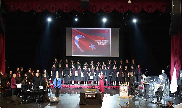 Bakan Tekin: "Geçmişine bağlı, gelecekten ümitli gençler yetiştirmek istiyoruz"