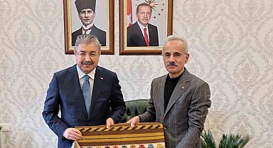 Bakan Uraloğlu, Eskişehir Valiliği'ni ziyaret etti