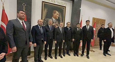 Bakan Yumaklı'dan Eskişehir Valiliği'ne ziyaret