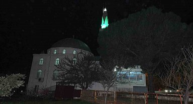 Balıkesir'de 3 dakika erken okunan ezan kafaları karıştırdı