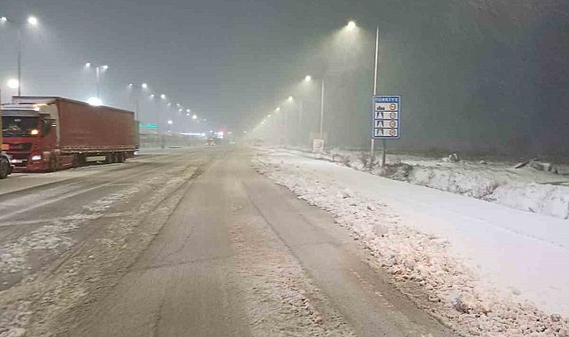 Balkanlar'dan gelen kar sınırdan girdi