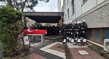 Bandırma'da görevli Polis Memuru Murat Saçan son yolculuğuna uğurlandı
