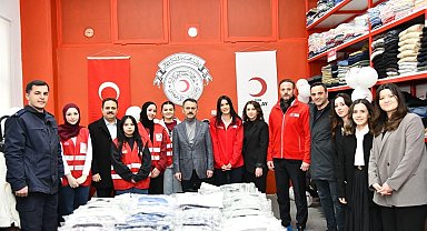 Başiskele'de dayanışma mağazası hizmete açıldı