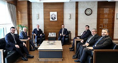 Başkan Büyükkılıç, Bakan Kacır ile görüştü