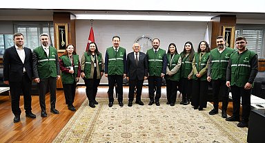 Başkan Büyükkılıç, Yeşilay Kayseri Şubesi'nin yeni yönetimini ağırladı