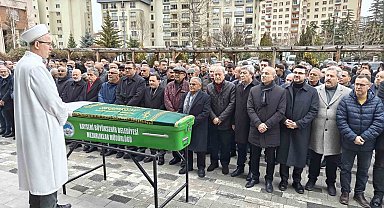 Başkan Büyükkılıç'ın kayınvalidesi toprağa verildi