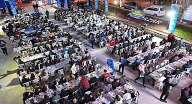 Başkan Çerçioğlu vatandaşları iftar sofrasında buluşturdu