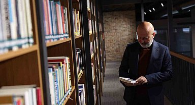 Başkan Çolakbayrakdar: "Sinan Kütüphaneleri'yle okuyan bir nesil yetişmesine katkı sunuyoruz"