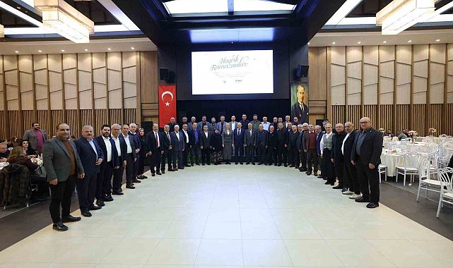 Başkan Doğan muhtarlarla iftarda bir araya geldi