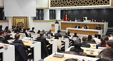 Başkan Kavuş, geleceğin siyasetçileri ve bürokratlarıyla buluştu