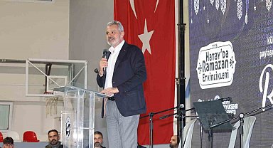 Başkan Öntürk'ten, CHP lideri Özel'e kaldırım taşı ve çöp konteyneri göndermesi