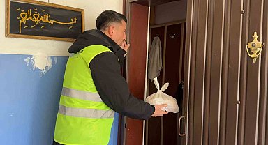 Başkan Özdoğan'dan Hacılar'da Ramazan dayanışması