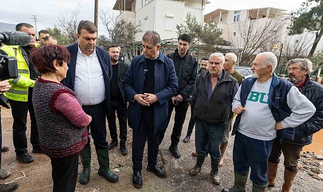 Başkan Tugay'dan Seferihisar'da yağıştan etkilenenlere yerinde destek
