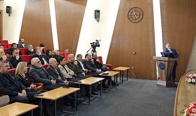 Başkan Yalçın'dan meclis üyelerine icraat sunumu