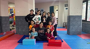 Başkan Zencirci: "Çocuklarımızı geleceğe hazırlıyoruz"