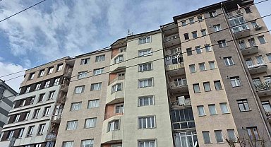 Baz istasyonuna bakım yaparken çatıdan düşen işçi ağır yaralandı