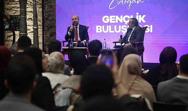 Bilal Erdoğan Konya'da gençlerle buluştu