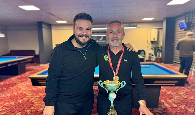 Bilardoda şampiyon Muzaffer Kahraman