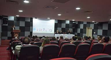 Bilecik Belediyesi'nden Çocuk Sosyal Tesisleri velilerine 'Eğitim Programı'