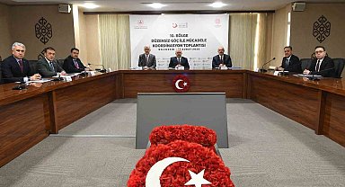 Bilecik Valisi Sözer, düzensiz göçle mücadele toplantısına katıldı