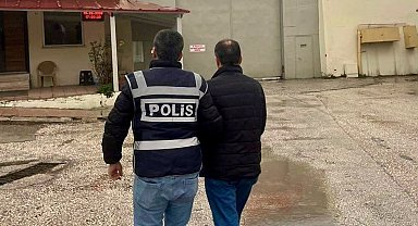 Bilecik'te 3 yılın üzerinde hapis cezası bulunan kaçak 3 şahıs yakalandı