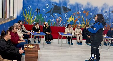 Bilecik'te anaokulu velilerine 'Dolandırıcılık ve Akran Zorbalığı' eğitimi