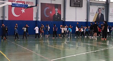 Bilecik'te basketbol okullarında disiplinli antrenmanlar sürüyor