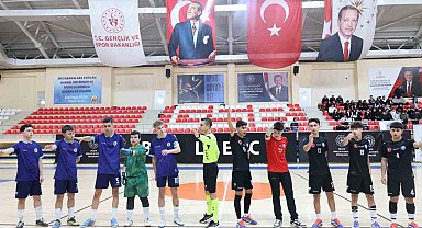 Bilecik'te genç erkekler futsal müsabakaları sona erdi