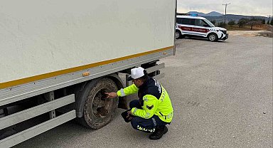 Bilecik'te kış lastiği uygulaması denetimi yapıldı