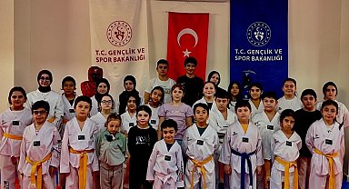 Bilecik'te tekvando sporcuları disiplinli ve planlı çalışmalarla hazırlanıyor